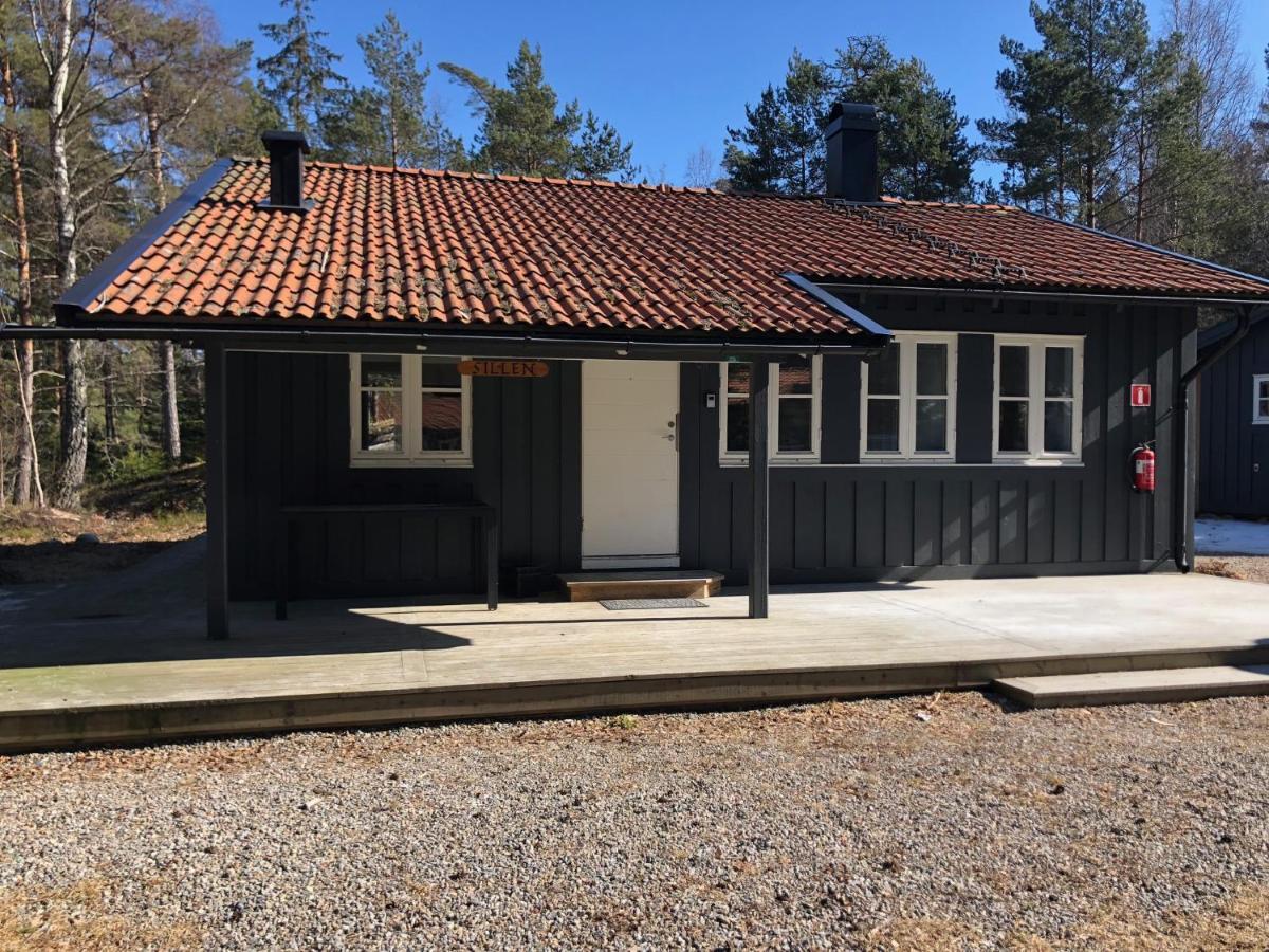 Haellestrand Cottage -Sillen 斯特伦斯塔德 外观 照片